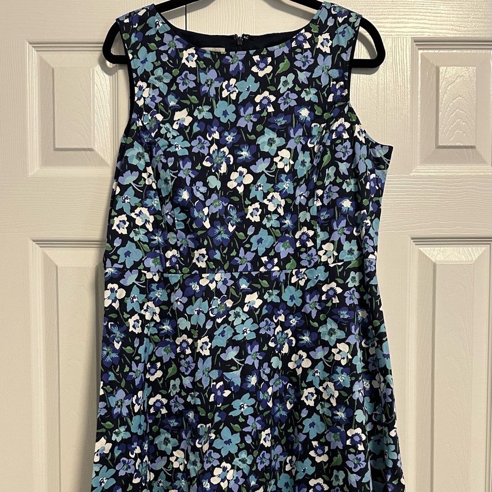 Floral Blue and Green Women's shift dress Talbots size 16 petite